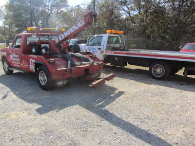 Affordable Towing & Salvage JunkYard in Chattanooga (TN) - photo 1