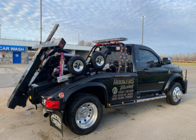 Hooker's Towing JunkYard in Independence (MO) - photo 1