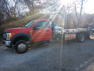 EB'S Tow and Auto Sales JunkYard in Kansas City (MO) - photo 4