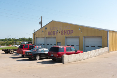 Buddy's U Pull Used Auto Parts JunkYard in Springfield (MO) - photo 1