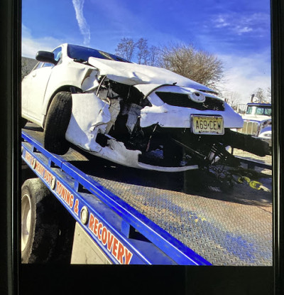 Giant Auto Salvage JunkYard in Newark (NJ) - photo 3