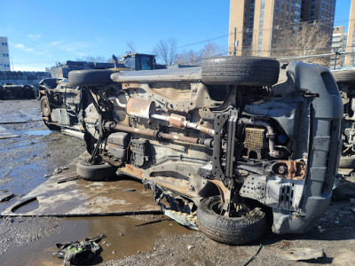 Statewide Auto Recycling JunkYard in Newark (NJ) - photo 1