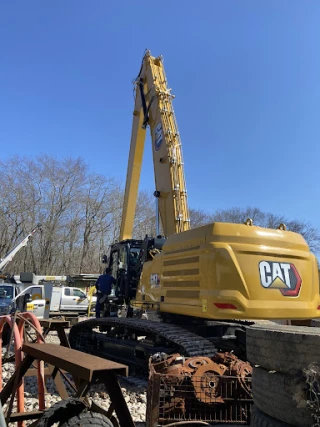 A&A Truck Parts JunkYard in Lakewood Township (NJ) - photo 3