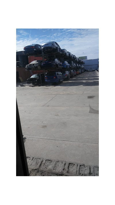 AAA Quality Auto Parts JunkYard in Newark (NJ) - photo 1