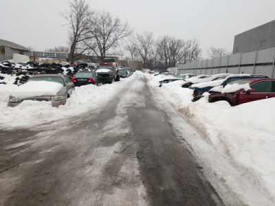 Burnham Auto Salvage JunkYard in Milwaukee (WI) - photo 2