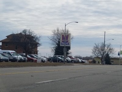 Roz Auto Salvage JunkYard in Milwaukee (WI) - photo 2