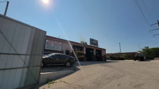 Advantage Auto Parts LLC JunkYard in Milwaukee (WI) - photo 2