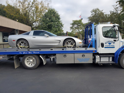 Kidd's Towing JunkYard in Shawnee (KS) - photo 3