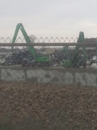 Midwest Scrap Management JunkYard in Topeka (KS) - photo 3