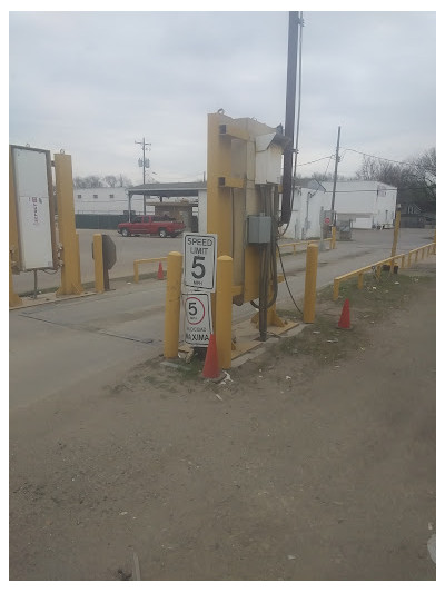 Midwest Scrap Management JunkYard in Topeka (KS) - photo 4