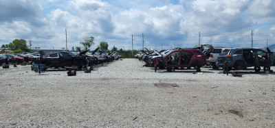 U Pull & Pay Louisville JunkYard in Louisville (KY) - photo 3