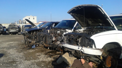 Isa Recycling Llc JunkYard in Louisville (KY) - photo 1