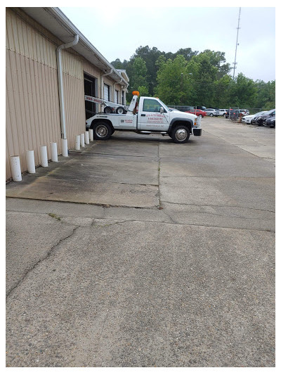 Ed's Auto Services & Salvage JunkYard in Fayetteville (NC) - photo 2