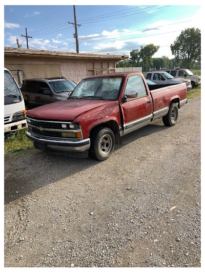 On-kaul Auto Salvage JunkYard in Milwaukee (WI) - photo 2