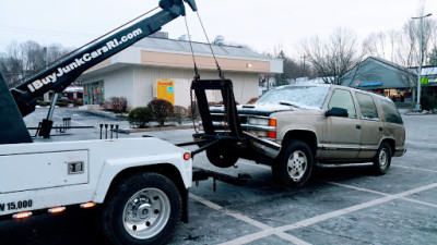 TJ's Towing / I Buy Junk Cars RI.com JunkYard in Cranston (RI) - photo 2