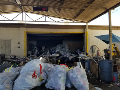 Avondale Recycling Center JunkYard in Avondale (AZ) - photo 3