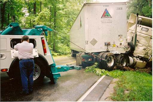 Cousins Towing & Recovery JunkYard in Newport News (VA)