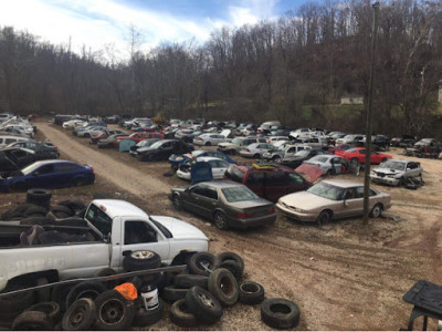 Ramey's Auto Salvage JunkYard in Huntington (WV) - photo 3