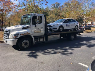 A's Affordable Towing and Roadside Assistance JunkYard in Bailey's Crossroads (VA) - photo 3