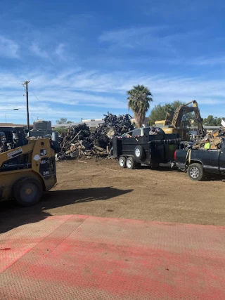 ABC Metals Recycling & Heavy Duty Truck Towing JunkYard in Yuma (AZ) - photo 1