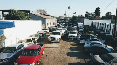 La city wide towing We buy junk cars JunkYard in Pasadena (CA) - photo 1