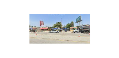 LA AUTO WRECKING JunkYard in West Covina (CA) - photo 2