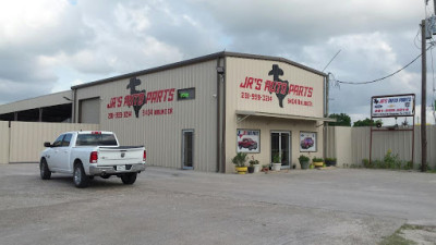 J R'S AUTO PARTS JunkYard in Aldine (TX) - photo 4