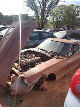 Kelseyville Auto Salvage JunkYard in Santa Rosa (CA) - photo 2