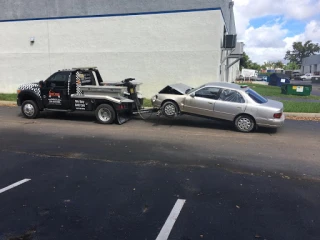 Junk Car Buyers Broward County JunkYard in West Palm Beach (FL) - photo 4