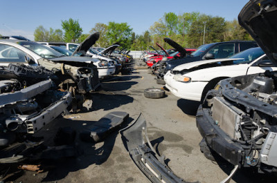 MP Car Recycling JunkYard in Inglewood (CA) - photo 1