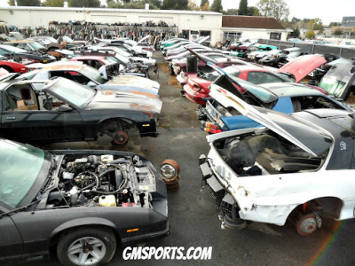 G M Sports Salvage Inc JunkYard in Oakland (CA) - photo 2