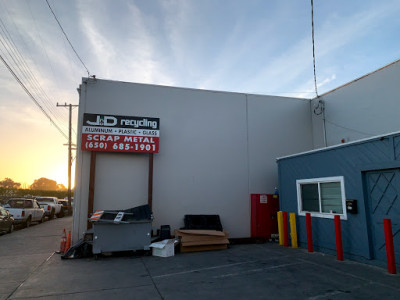 J & D Recycling JunkYard in San Mateo (CA) - photo 1