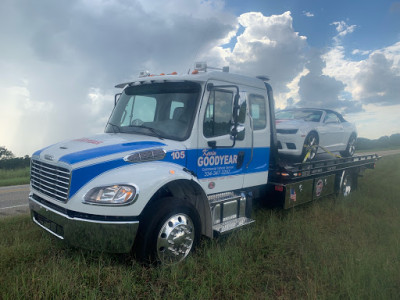 Kevin GoodYear Towing JunkYard in Dothan (AL) - photo 2