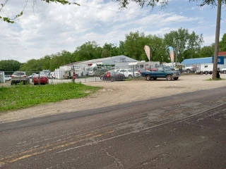 Countyside Auto Parts JunkYard in Peoria (IL) - photo 2