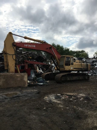 Cash For Junk Wrecked Cars JunkYard in Indianapolis (IN) - photo 4