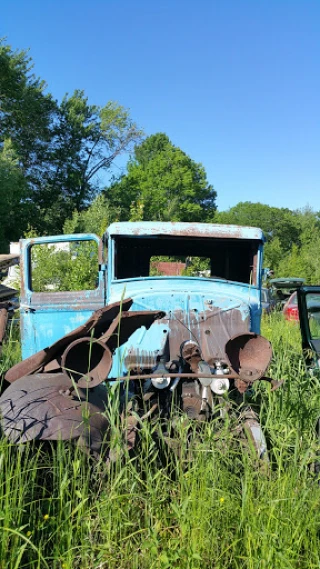 Gallant's Auto Salvage Inc JunkYard in Biddeford (ME) - photo 1