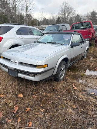 Gallant's Auto Salvage Inc JunkYard in Biddeford (ME) - photo 4