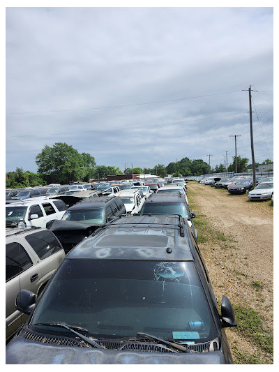 Ebag Auto Parts JunkYard in Jackson (MS) - photo 1