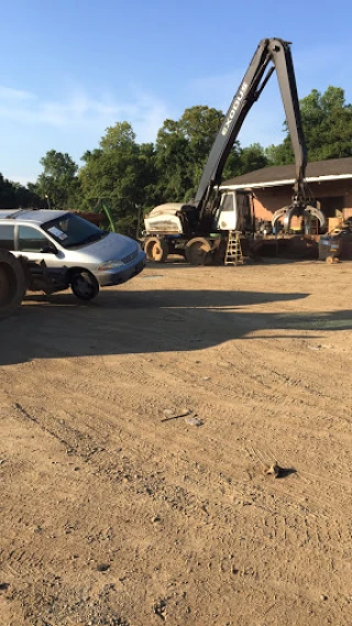 Queen City Metal Recycling & Salvage QC Metal inc/Moving Mountains JunkYard in Charlotte (NC) - photo 1