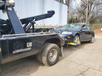 Guerrero Towing & Junk Cars for Cash JunkYard in Concord (NC) - photo 3