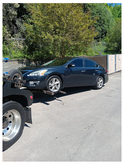 AVG TOWING INC JunkYard in Concord (NC) - photo 4