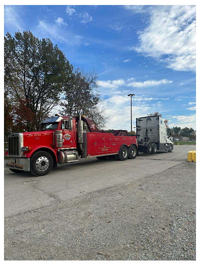 Ramirez Towing LLC in Cincinnati OH Cars, Medium, Heavy Duty JunkYard in Cincinnati (OH) - photo 3