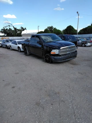 Puckett's Inc. JunkYard in Oklahoma City (OK) - photo 2