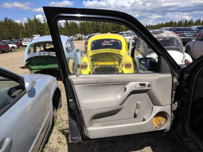 Journey's Salvage JunkYard in Salem (OR) - photo 2