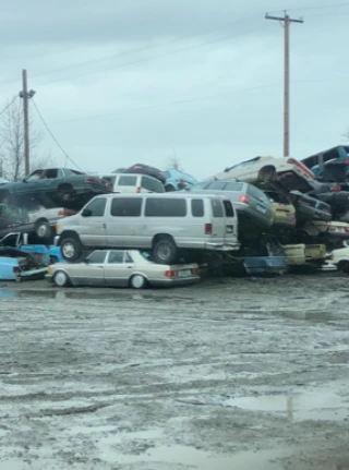 Bigg Dogg Recycling - Junk Car Buyer, Scrap Car Buyers, Local Junk Car Buyers, Junk Vehicle Buyers, Private Junk Car Buyers JunkYard in Eugene (OR) - photo 3