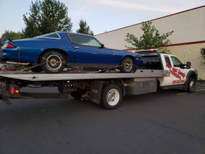 Fast and Speedy Towing LLC JunkYard in Portland (OR) - photo 2