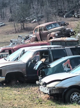 Evans Auto Salvage JunkYard in Harrisburg (PA) - photo 2