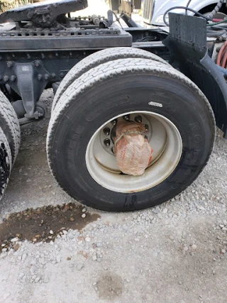 AMS Heavy Duty Towing JunkYard in North Salt Lake (UT) - photo 3