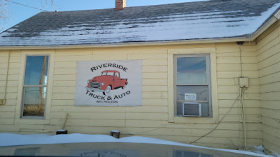 Riverside Truck and Auto JunkYard in Milliken (CO) - photo 1