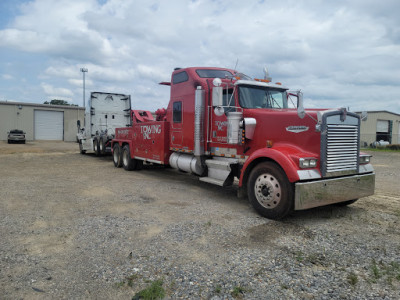 A Towing Inc. JunkYard in Memphis (TN) - photo 3